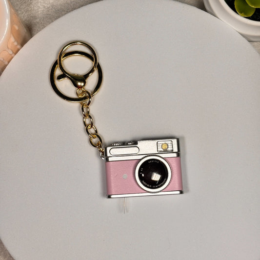 Mini Camera Keychain (Aesthetic Vintage Camera Bag Charm)